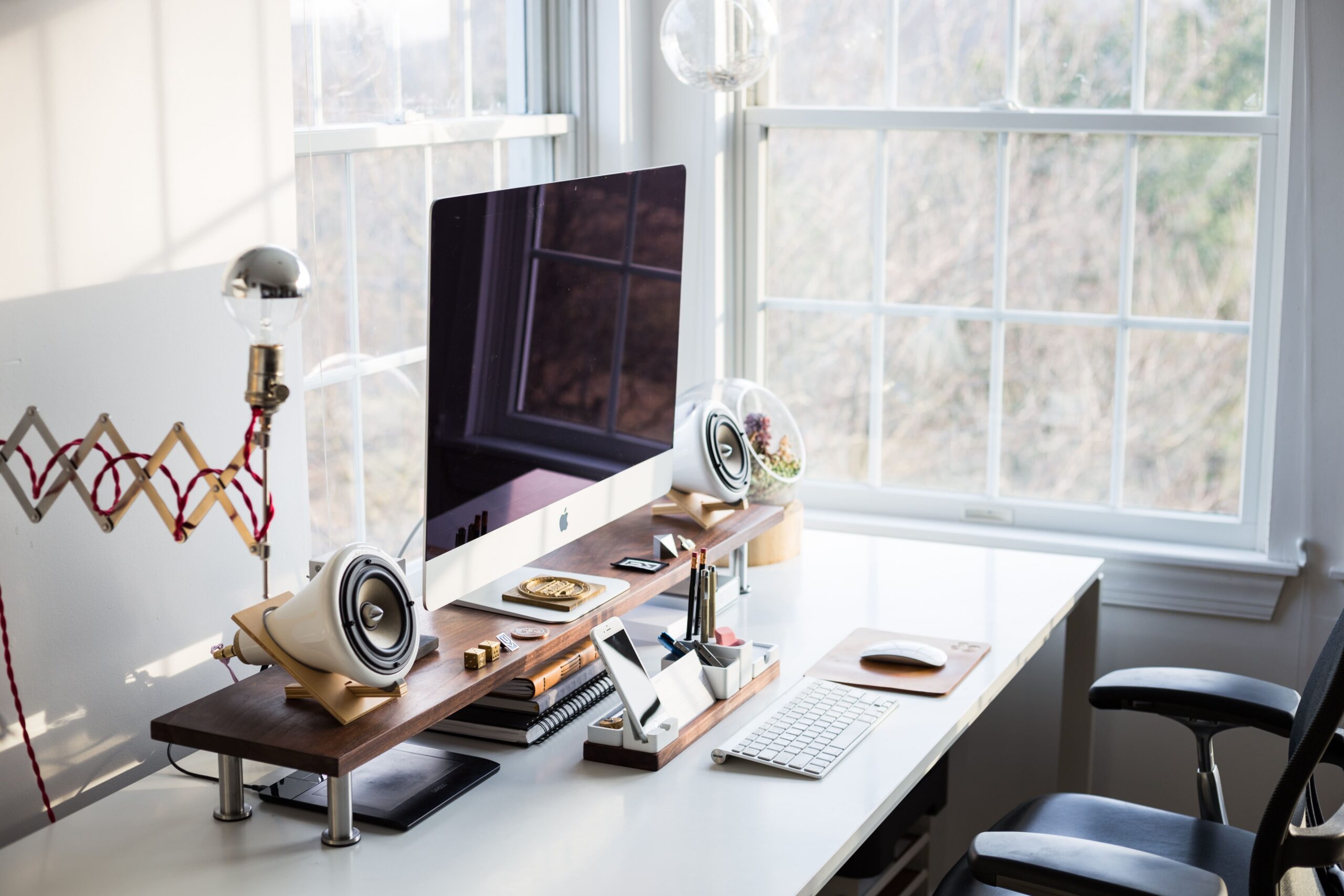 10 Trendy Work-From-Home Accessories For Your Home Office
